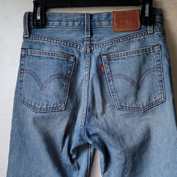 LEVIS WEDGIE STRAIGHT JEANS - Picture 5 of 7